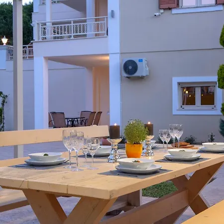 Ktena Residence-ktena Apartament