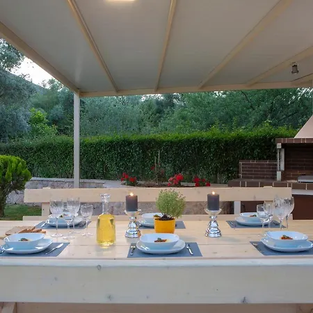 Ktena Residence-ktena * Nydri (Lefkada)